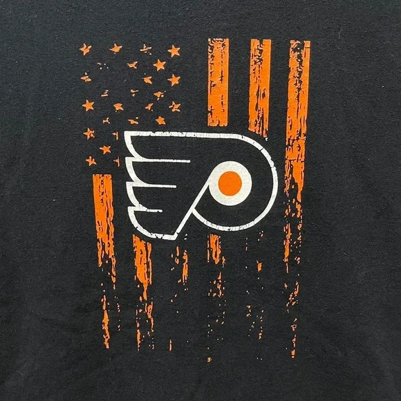 NHL Philadelphia Flyers short sleeve crewneck hockey team pro sports T-shirt - Picture 2 of 7